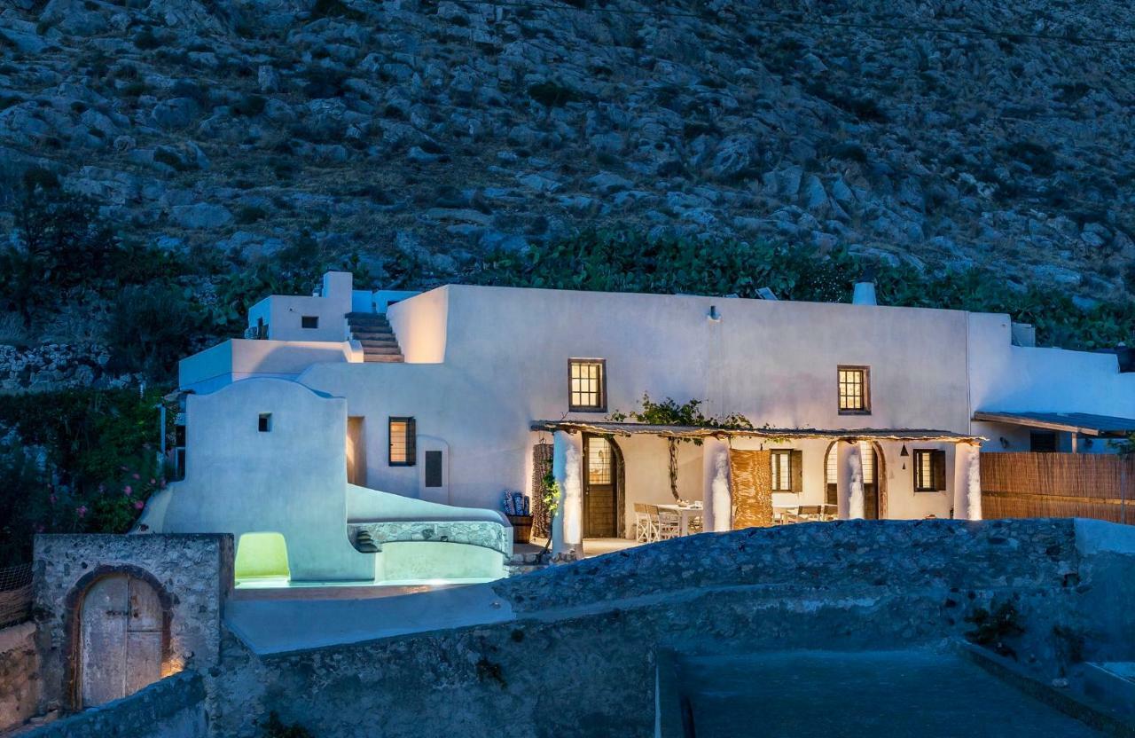 Canava Villas #2 In Santorini Private Pool Emporio  외부 사진
